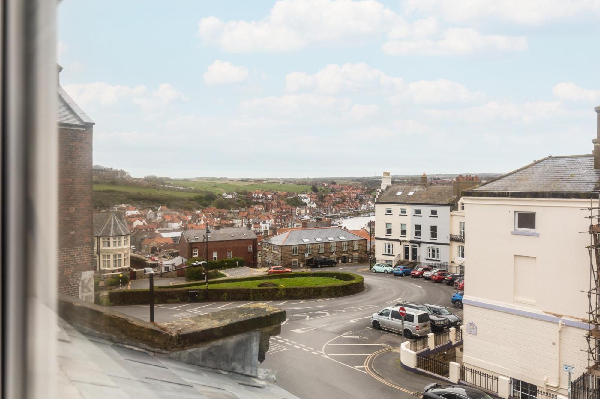The Town House Hotel Whitby Exterior photo